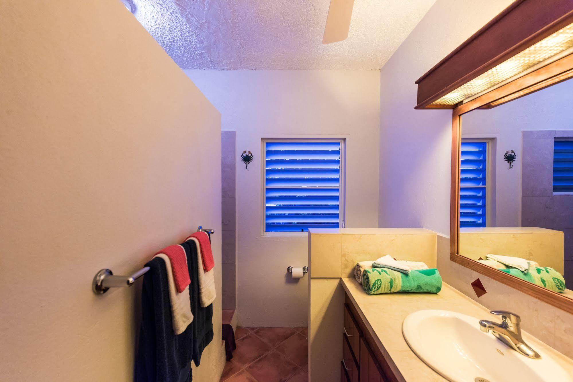 White Bay Villas And Beach Club Jost Van Dyke Екстериор снимка
